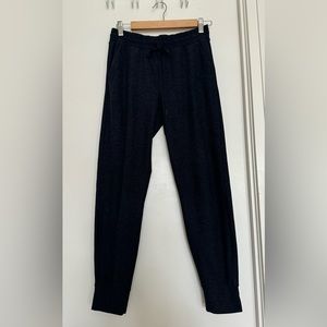 Aritzia TNA joggers , navy blue, size S, gently used (matching top available)